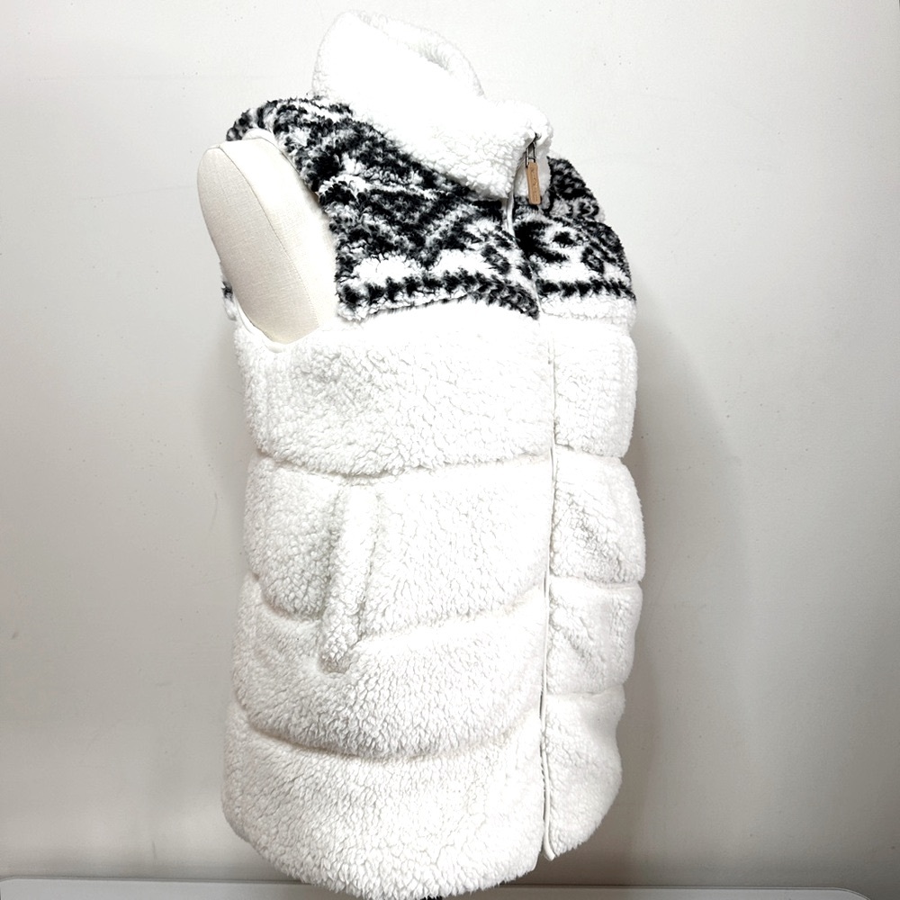 PJ Salvage Santa Fe Sherpa Vest L